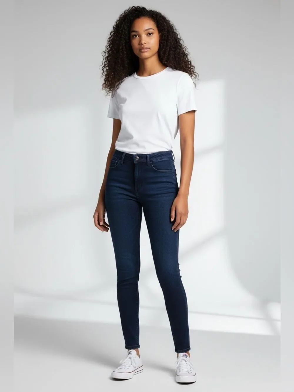 SO® Super High-Rise Ultimate Jegging Size 9